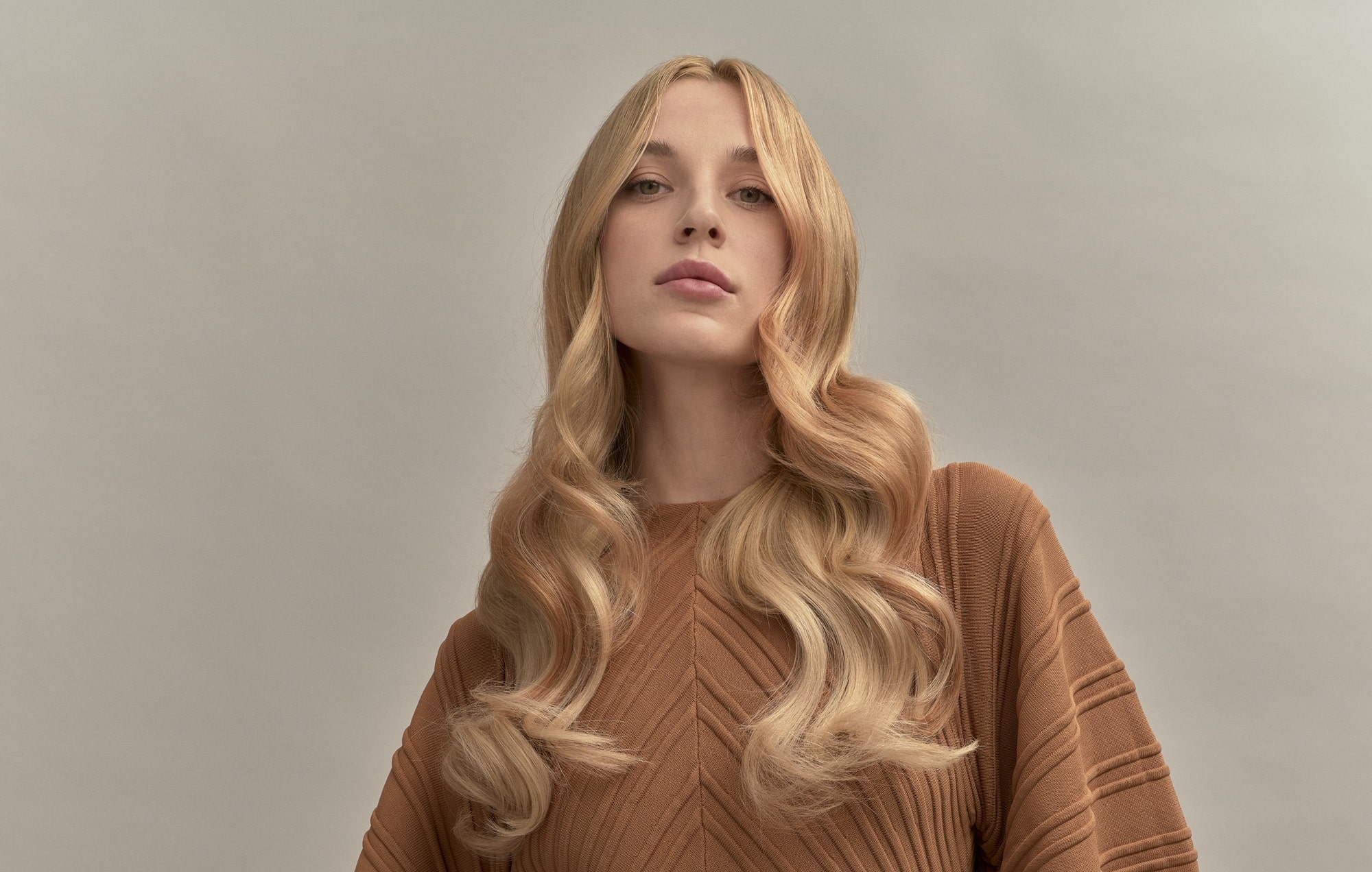 Highlights on strawberry blonde hair
